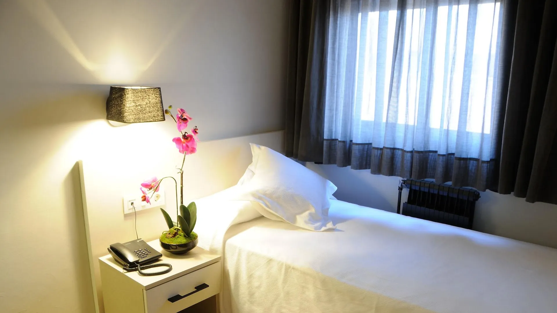 New Hotel Colon Mataro 3*,  Spain