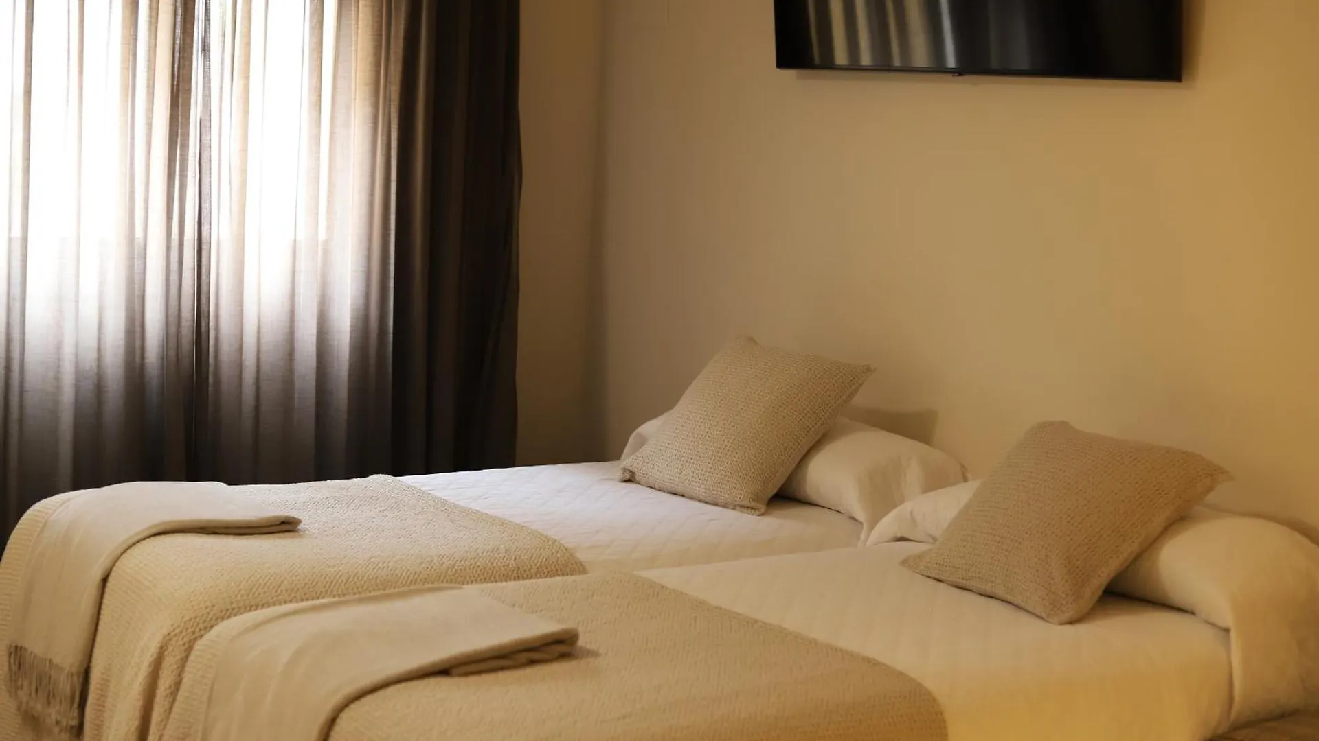 New Hotel Colon Mataro