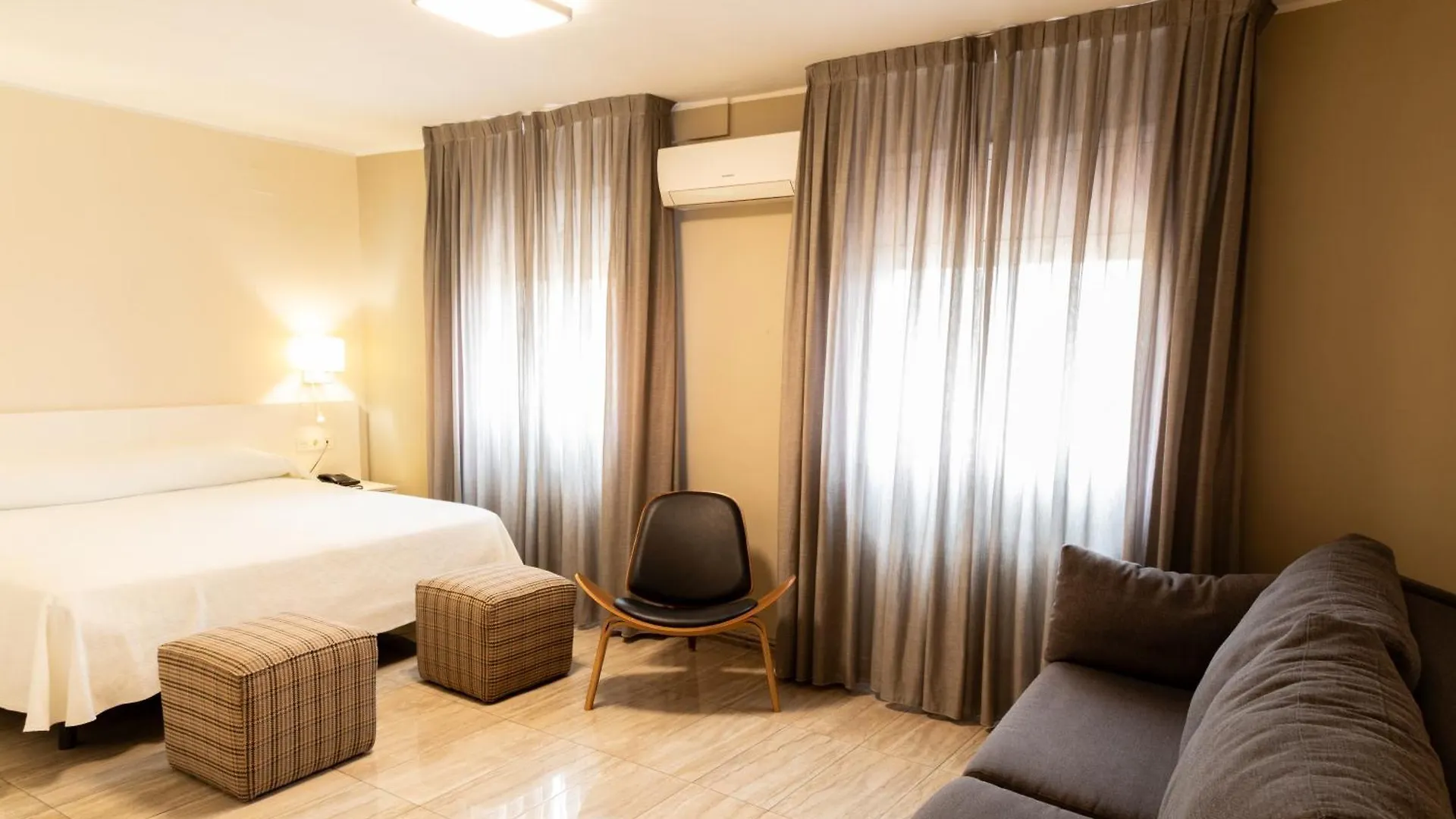 New Hotel Colon Mataró